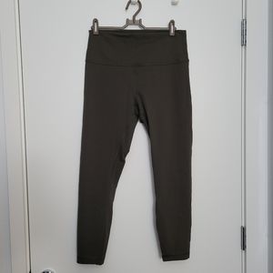 Lululemon Wunder Train 25 inch Leggings - DARK OLIVE